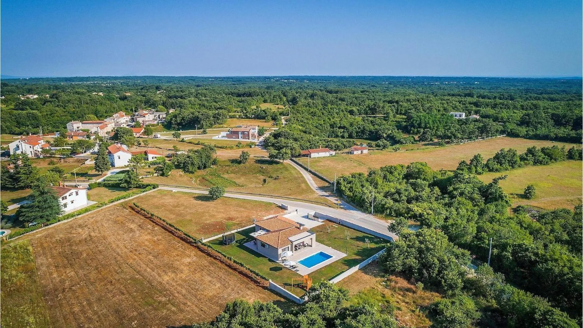 Villa Vitis Vitae Peresiji Holiday home